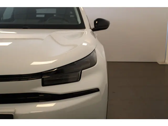 Citroën C4 Hybrid 136 Max 2025 Hybride Benzine 4