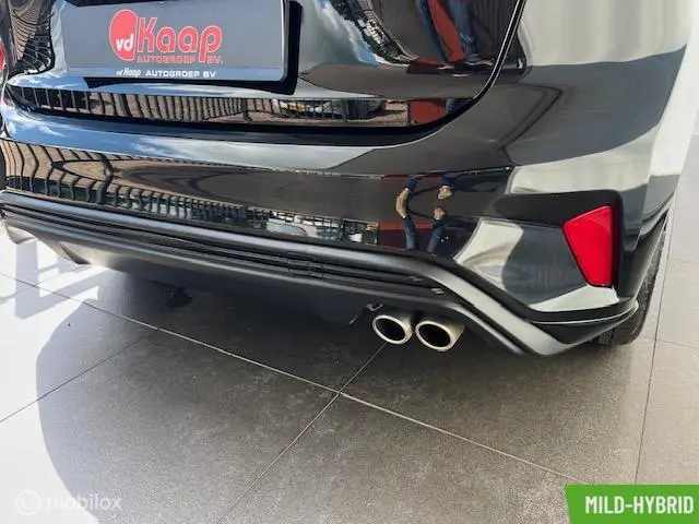 Ford Focus 1.0 EcoBoost st-line be 2020 Benzine 27
