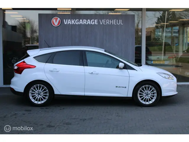 Ford Focus Titanium Electric 2014 Elektrisch 3