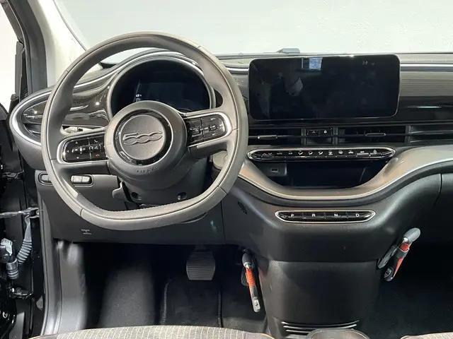 Fiat 500e Icon 42 kWh 2023 Elektrisch 3