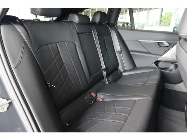 BMW 5 Serie Touring 2025 Hybride Benzine 9