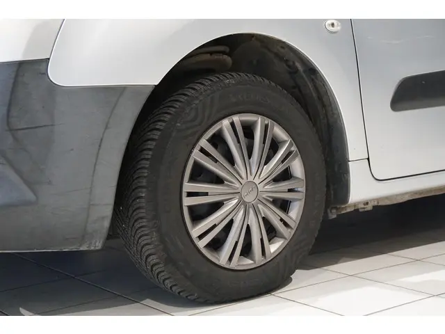 Peugeot Partner 120 1.6 e-HDI L1 XT Profit + 2014 Diesel 15