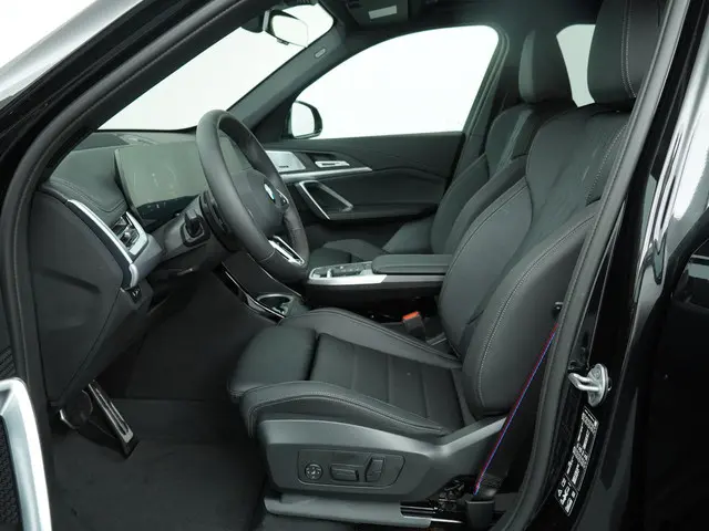 BMW X1 xDrive23i 2026 Benzine 4