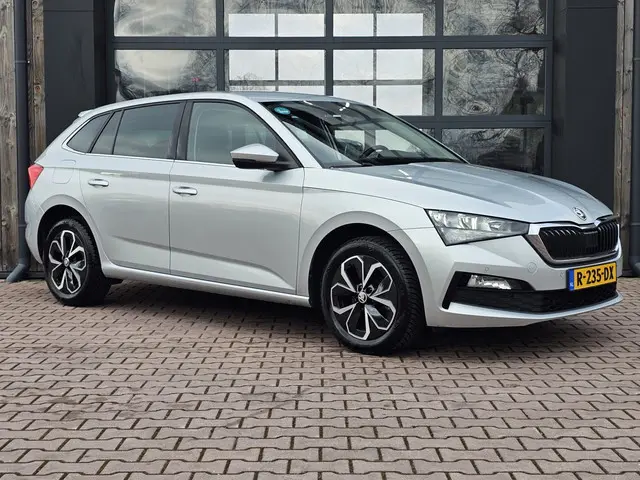 Škoda Scala 1.5 TSI Ambition Business 2021 Benzine 2