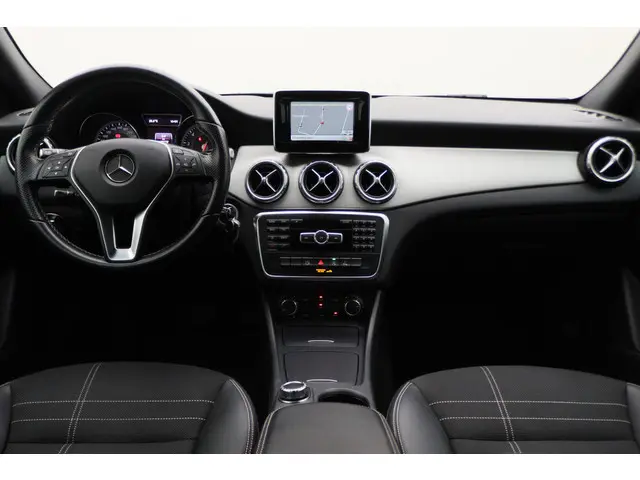 Mercedes-Benz GLA 2