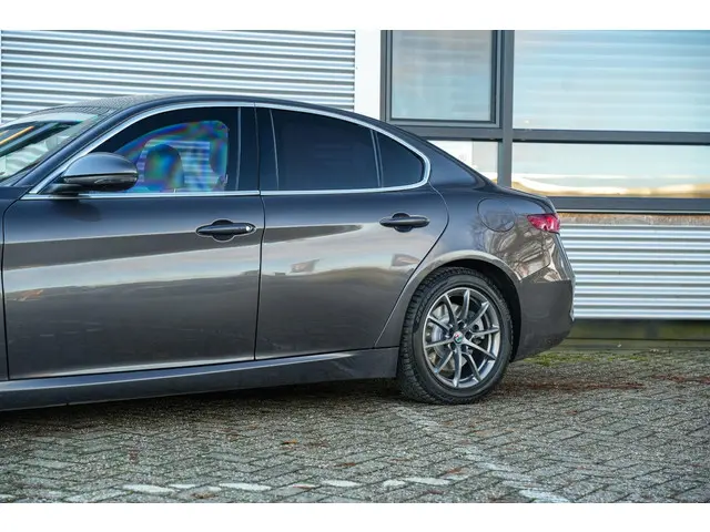 Alfa Romeo Giulia 2.0 T AWD 2019 Benzine 30