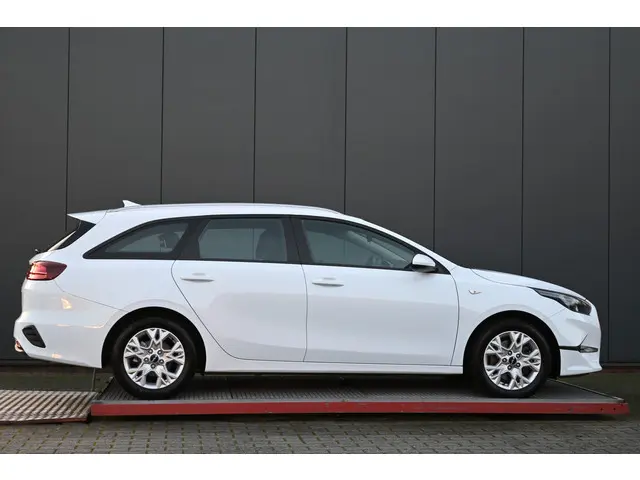 Kia Ceed Sportswagon 2