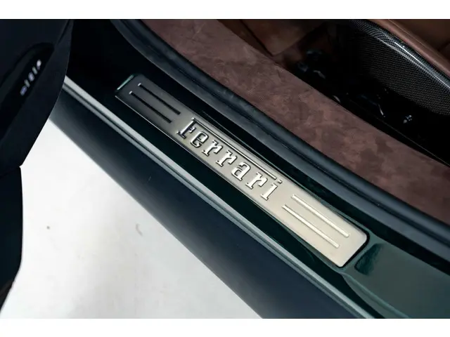 Ferrari 296 GTB 2024 Hybride Benzine 38