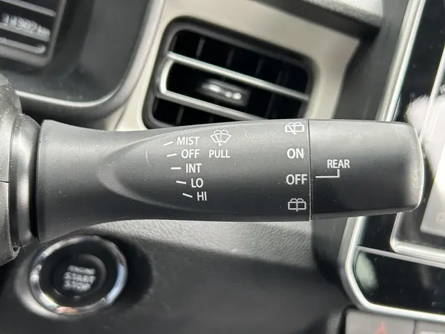 Suzuki Ignis 1.2 Smart Hybrid Style 2022 Benzine 19