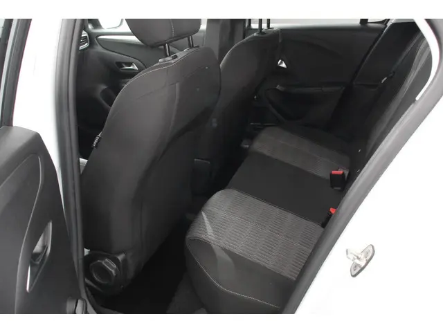 Opel Corsa 1.2 75 pk Edition 2020 Benzine 11