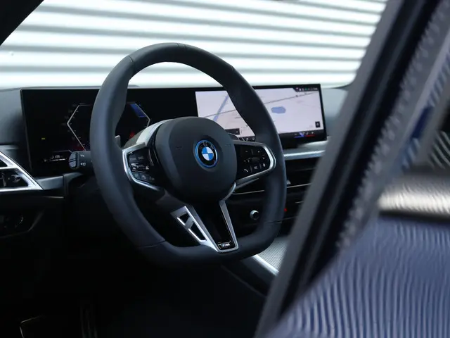 BMW 3 Serie Touring 330e 2025 Hybride Benzine 14
