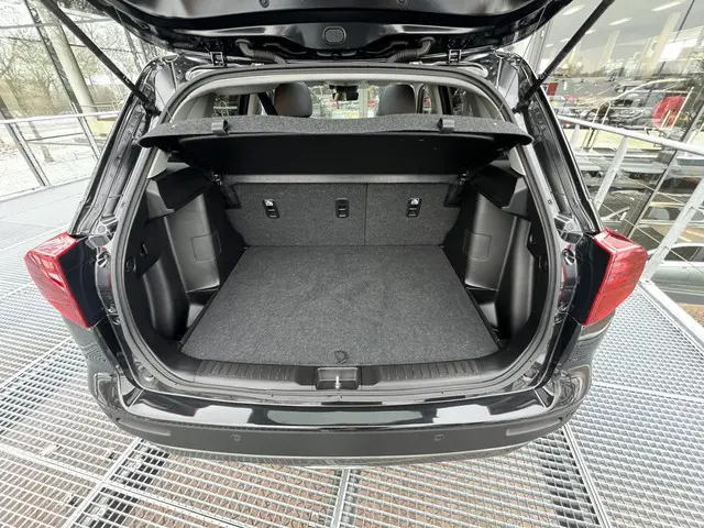 Suzuki Vitara 1.5 Hybrid Style 2025 Hybride Benzine 9