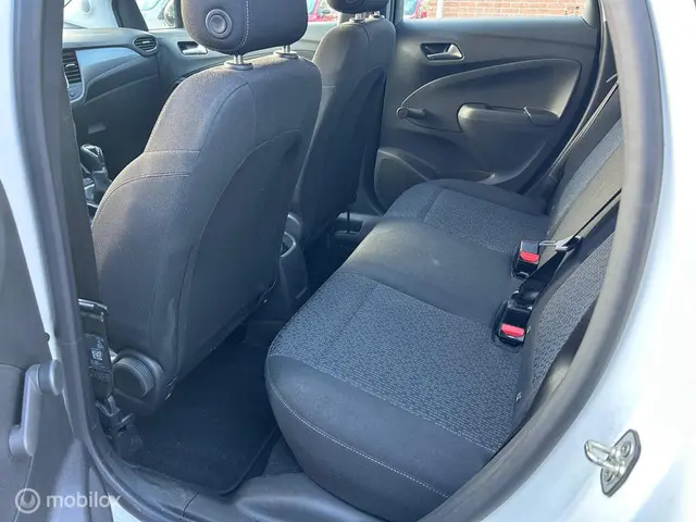 Opel Crossland 1.2 2021 Benzine 13