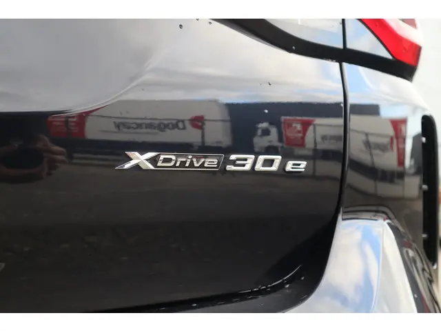 BMW X3 xDrive30e High Executive 2022 Hybride Benzine 20