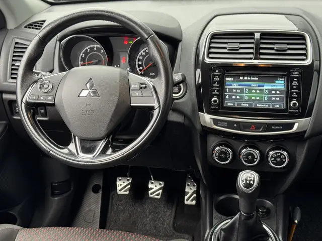 Mitsubishi ASX 1.6 Cleartec Intense 2017 Benzine 10