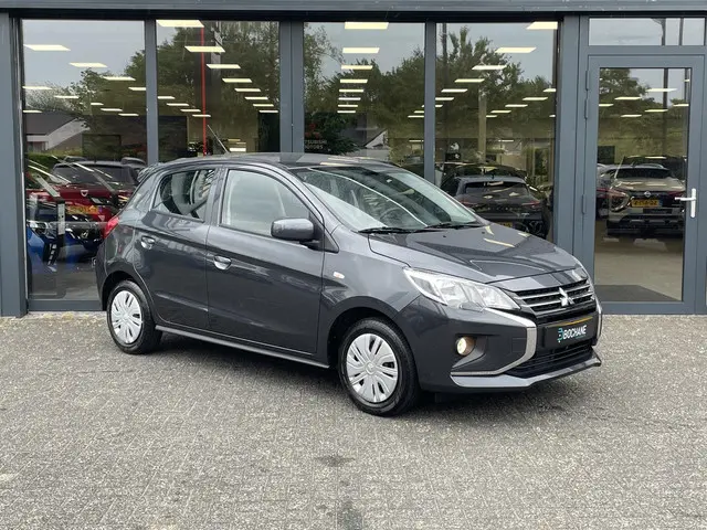 Mitsubishi Space Star 1.2 Connect+ 2024 Benzine 5