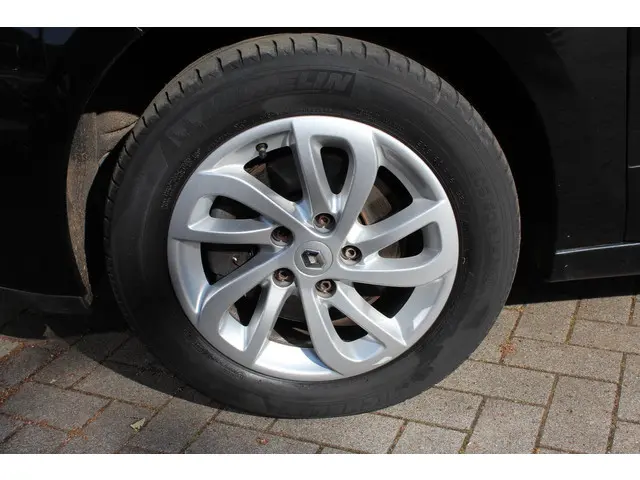 Renault Scénic 1.2 TCe Limited 2014 Benzine 10