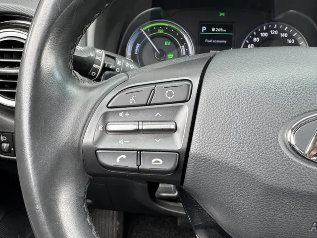 Hyundai Kona 1.6 GDI HEV FASHION 2020 Hybride Benzine 20