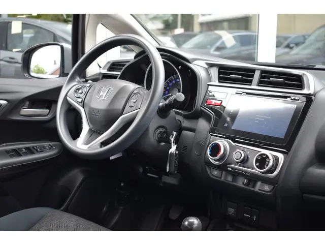 Honda Jazz 1.3 i-VTEC Comfort 2016 Benzine 28