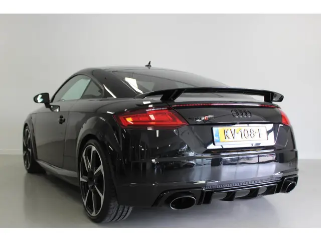 Audi TT 2.5 TFSI TT RS quattro 2016 Benzine 4