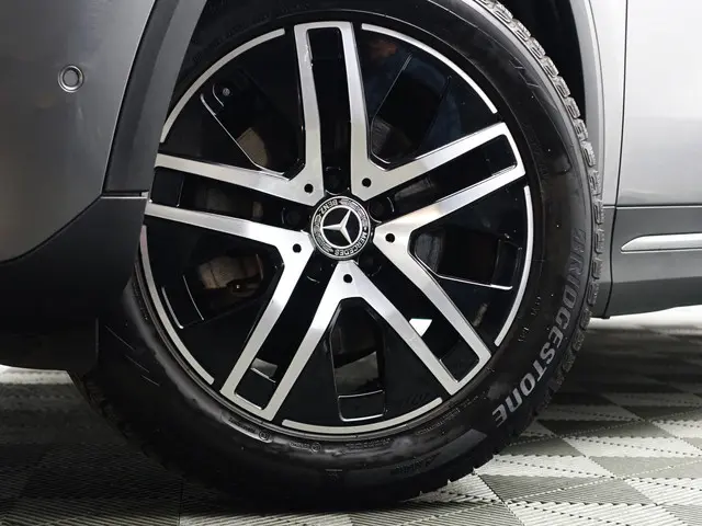 Mercedes-Benz GLA 200 Premium Luxury Aut- 2020 Benzine 27