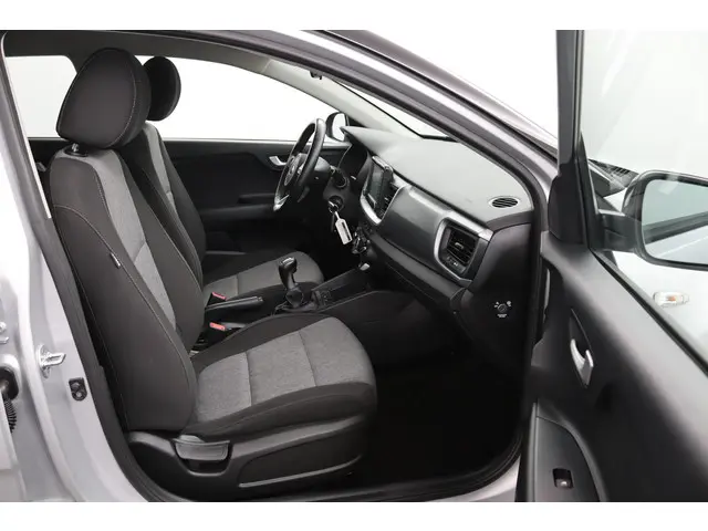 Kia Stonic 1.0 T-GDi DynamicLine 2020 Benzine 21
