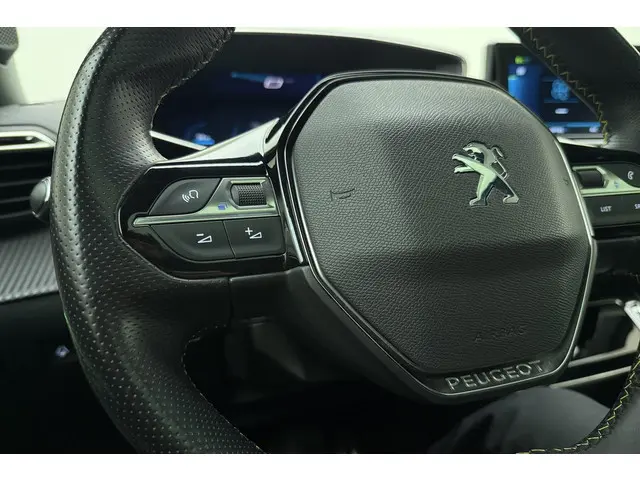 Peugeot e-2008 EV GT Pack 50 kWh 2021 Elektrisch 21