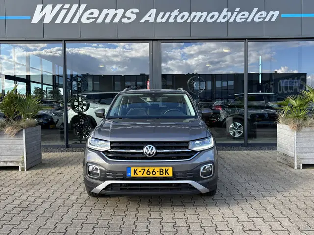 Volkswagen T-Cross 2