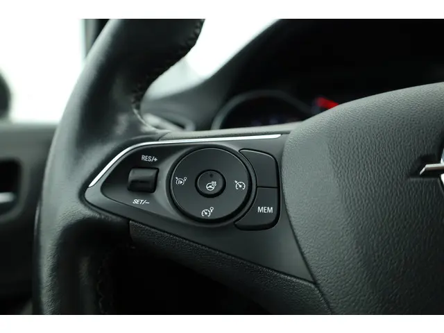 Opel Crossland 1.2 Turbo Level 4 2023 Benzine 11