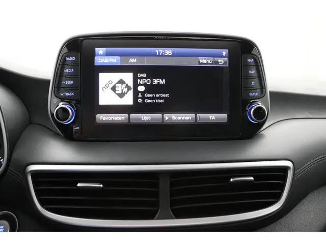Hyundai Tucson 1.6 T-GDI Premium Sky 2019 Benzine 24