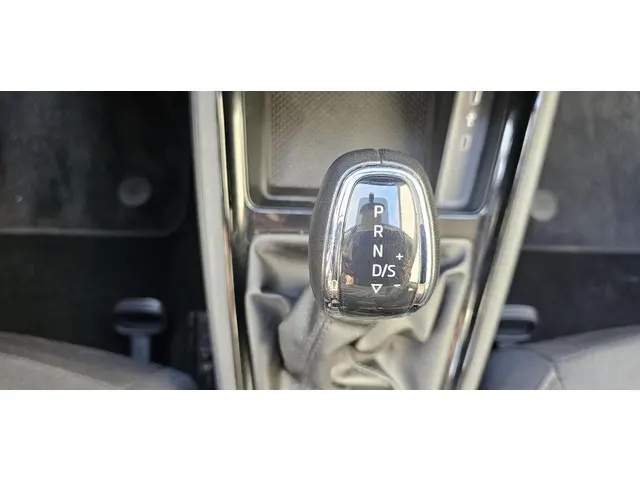 Škoda Kamiq TSI 110 DSG Ambition 2022 Benzine 24