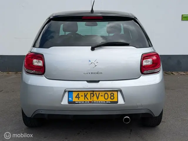Citroën DS3 1.2 VTi So Chic 2013 Benzine 4