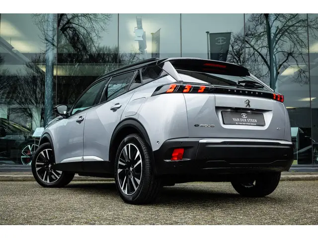 Peugeot e-2008 EV GT Première 50 kWh 2020 Elektrisch 25