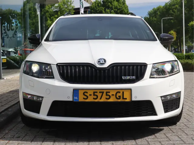 Škoda Octavia Combi 2.0 TSI RS 2014 Benzine 30