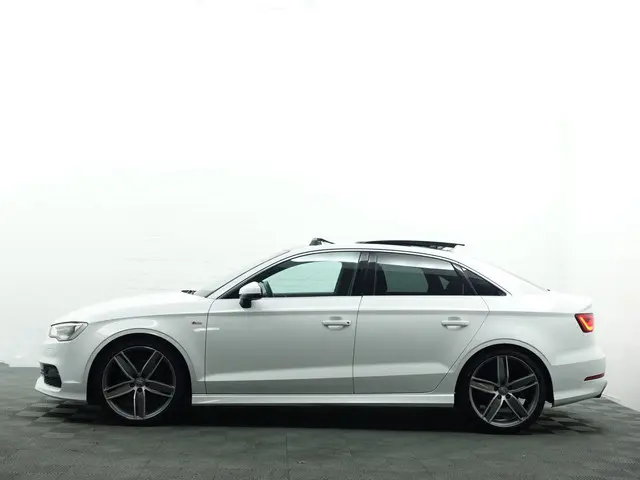 Audi A3 Limousine 1.4 TFSI S-line Aut- 2016 Benzine 41
