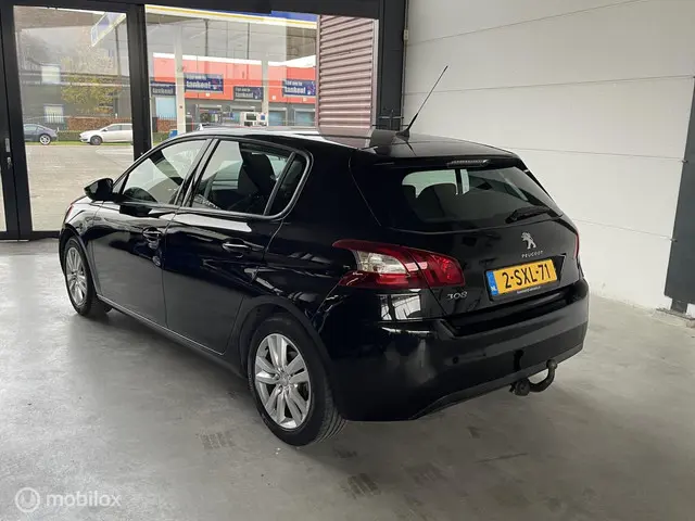 Peugeot 308 1.2 VTi Active 2013 Benzine 3