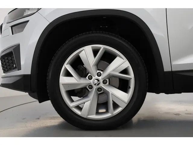 Škoda Kodiaq 1.5 TSI Style Business 7p. DSG 2023 Benzine 54