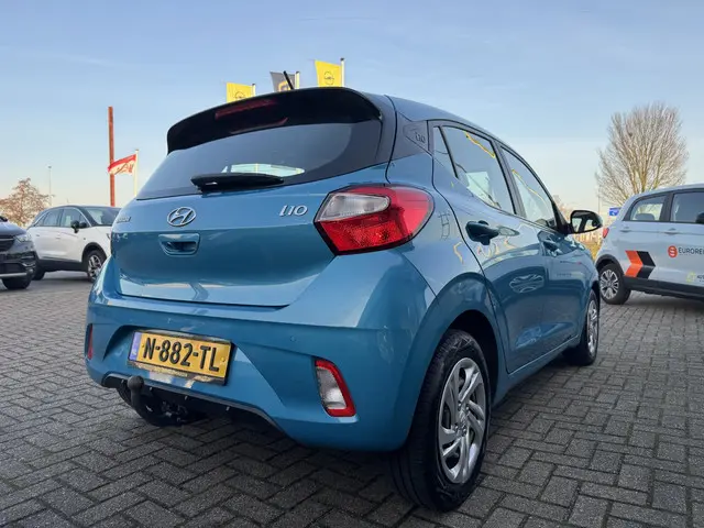 Hyundai i10 1.0 Premium 2022 Benzine 2