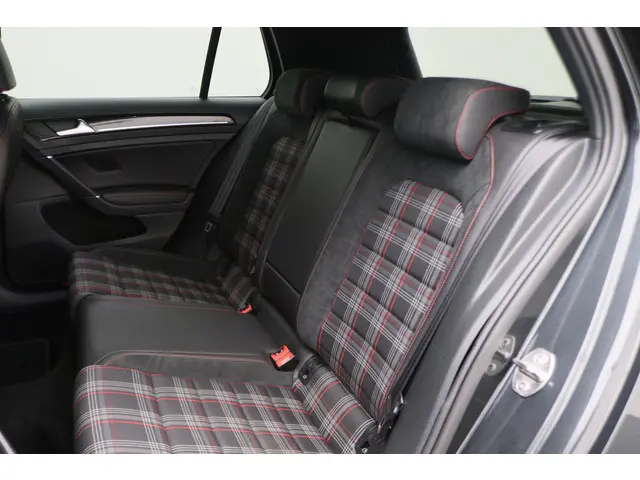 Volkswagen Golf 2.0 TSI GTI Performance 2014 Benzine 12