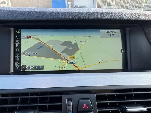 BMW 5 Serie 520i Executive M Sport 2013 Benzine 16