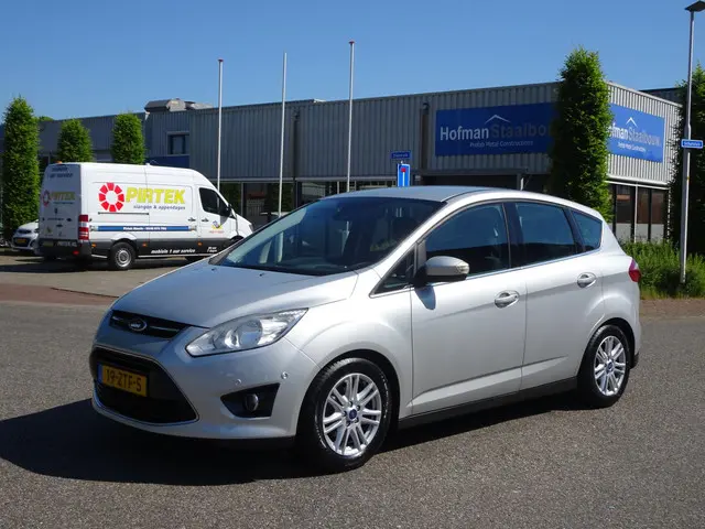 Ford C-MAX 1.0 Titanium Navi Camera Cruise 2013 Benzine