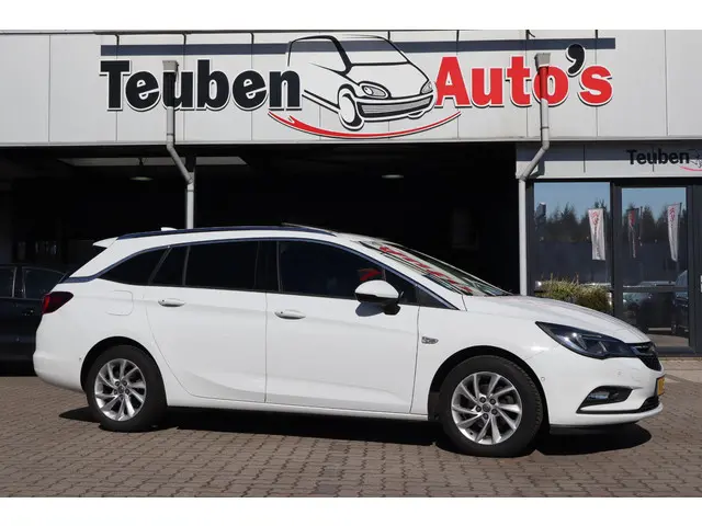 Opel Astra Sports Tourer 1.4 Innovation 2017 Benzine 4