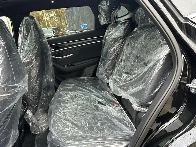 BYD SEAL U 1.5 DM-i FWD Boost 2025 Hybride Benzine 8