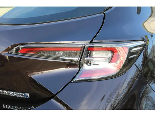 Toyota Corolla 1.8 Hybrid Active 2021 Hybride Benzine 22