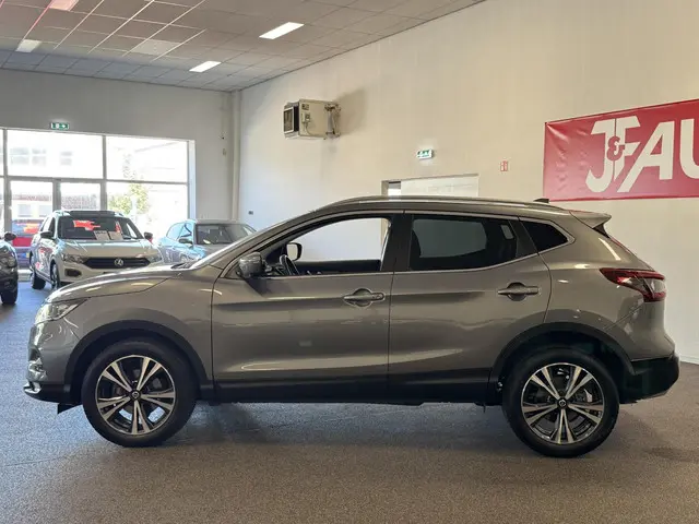 Nissan QASHQAI 2