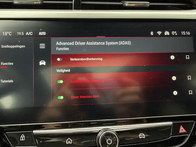 Opel Corsa 1.2 GS Line 2024 Benzine 22