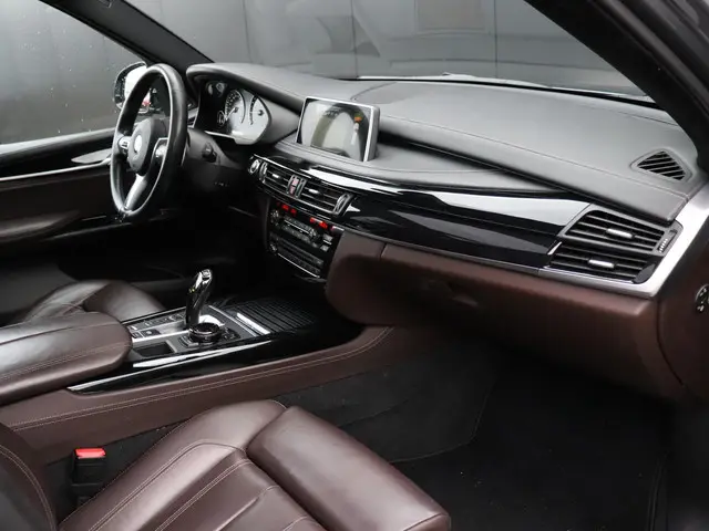 BMW X5 xDrive40e iPerformance 2015 Hybride Benzine 23