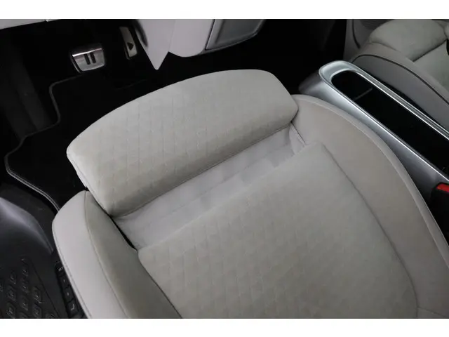 Volkswagen ID. Buzz 1st Max 77kWh 2023 Elektrisch 27