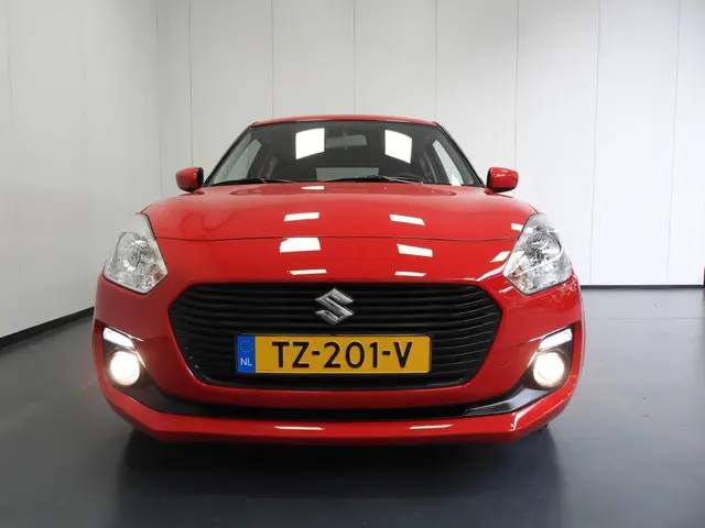 Suzuki Swift 1.2i Select 2018 Benzine 26