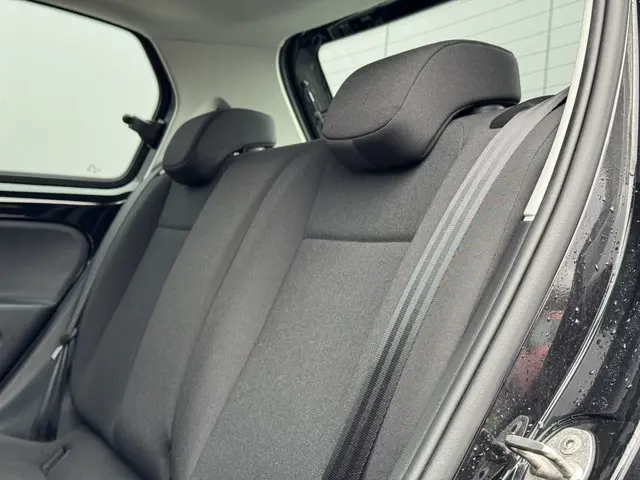 Volkswagen up! 1.0 2021 Benzine 21